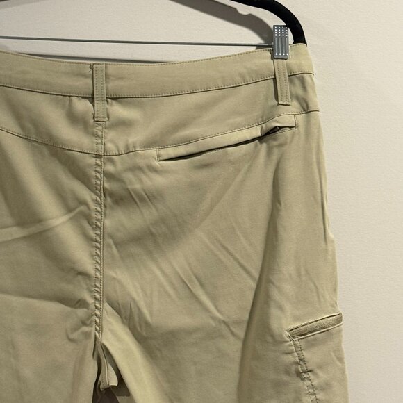 Weatherproof Vintage Performance Lightweight Activewear Golf Shorts Tan W34 - Picture 5 of 7
